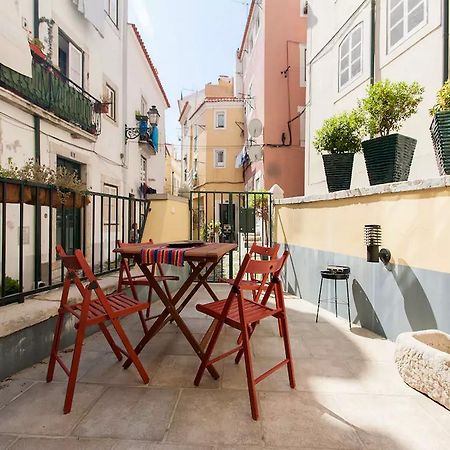 Patio Alfama Apartment Lisbon Exterior photo